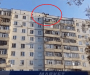 Ревнивый "человек-паук": в Сумах мужчина залез на крышу многоэтажки (+ВИДЕО)